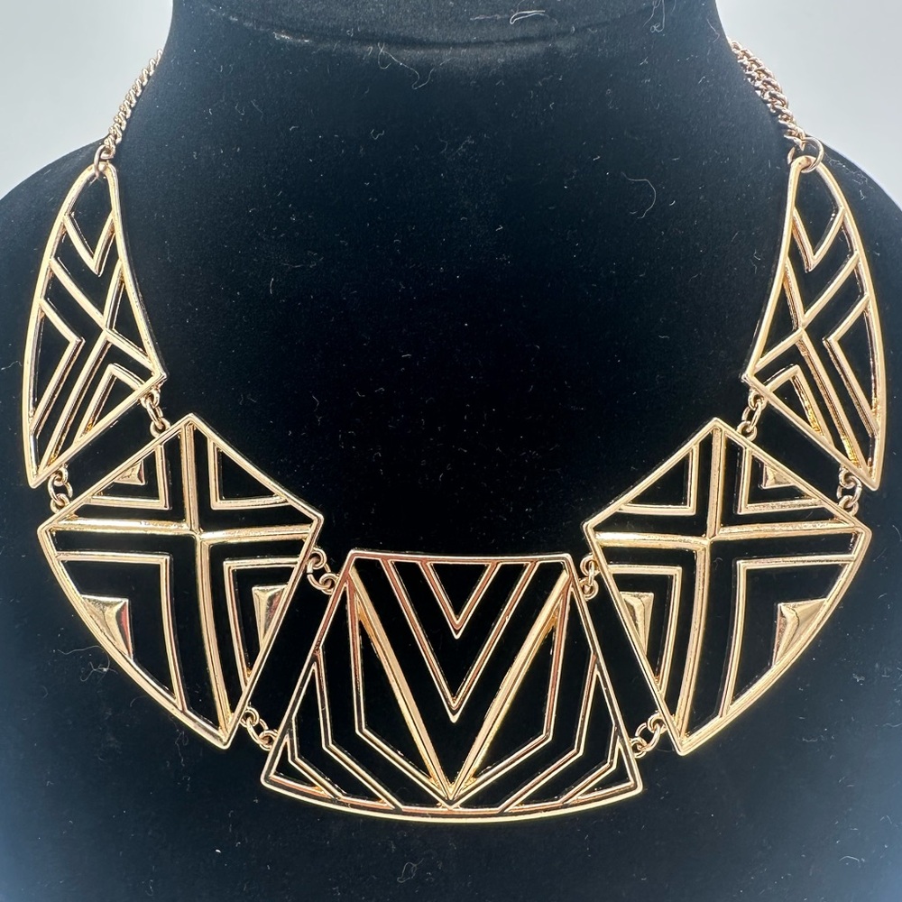 SBL Gold Geometric Statement Necklace – Egyptian Goddess Vibes ✨❤️